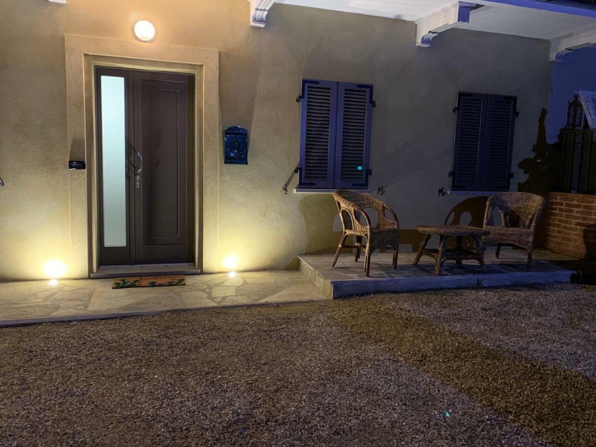 Takapradalu Βίλα Cisterna dʼAsti Εξωτερικό φωτογραφία